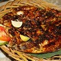 Makan Ikan Bakar